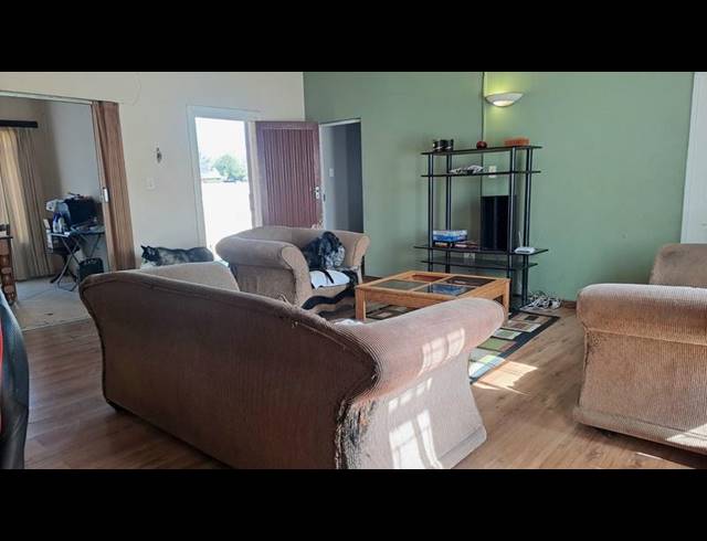 5 BEDROOM HOUSE FOR SALE IN VANDERBIJLPARK SW 1